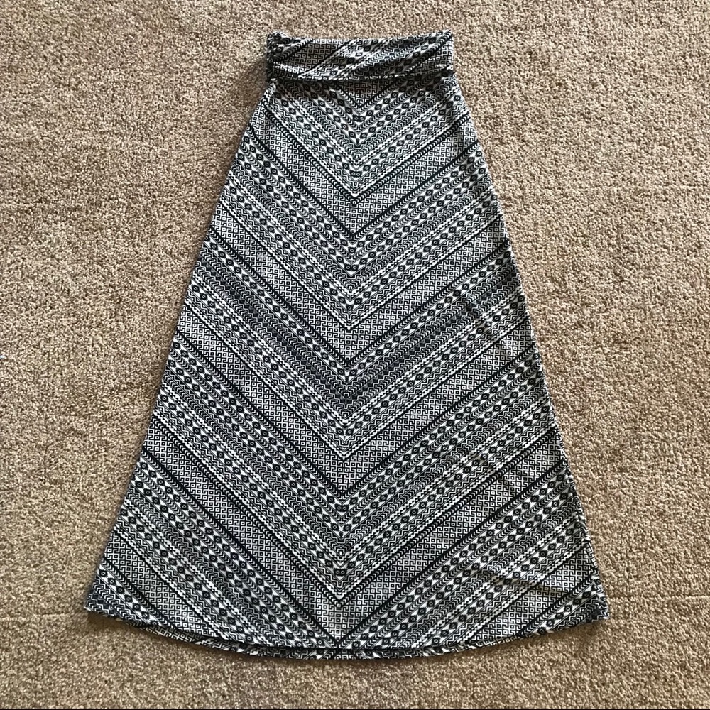 ‼️She’s Cool Maxi Skirt‼️